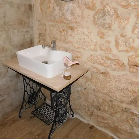 Uniqe Heritage House Dida Mate Zagvozd