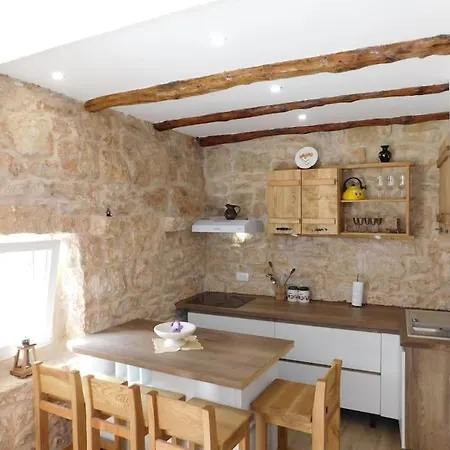 Uniqe Heritage House Dida Mate * Zagvozd