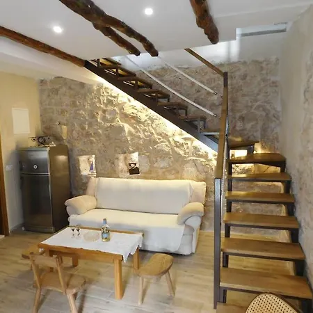 Villa Uniqe Heritage House Dida Mate